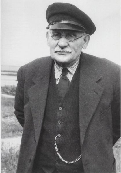 Fil:1938 Nils Finnøy bilde.png